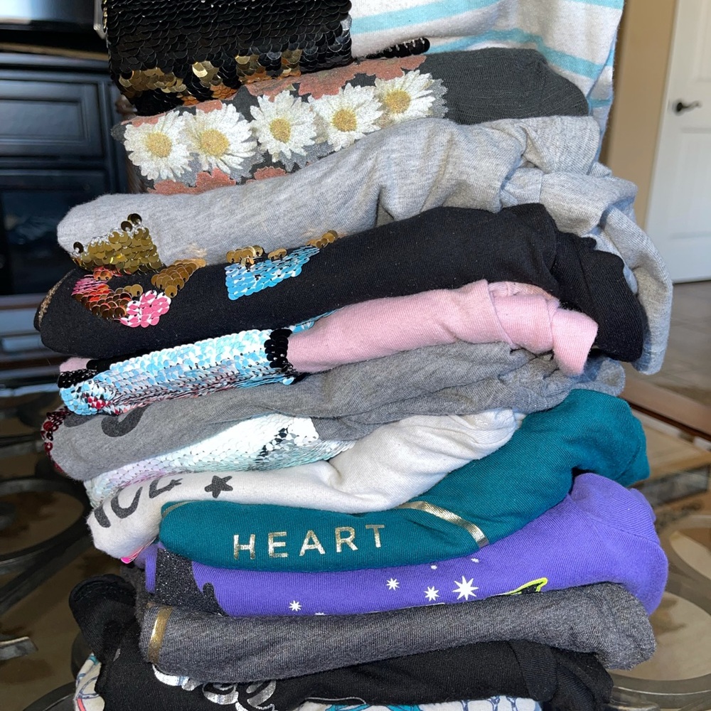 Girls tshirts